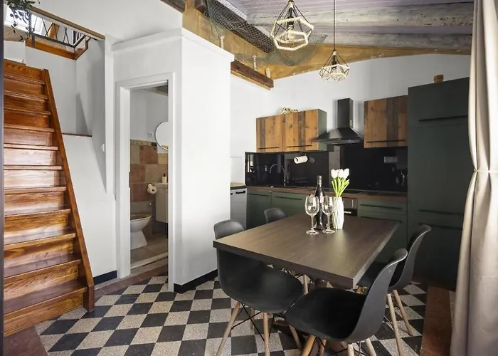 With Wifi - 23440 Apartment